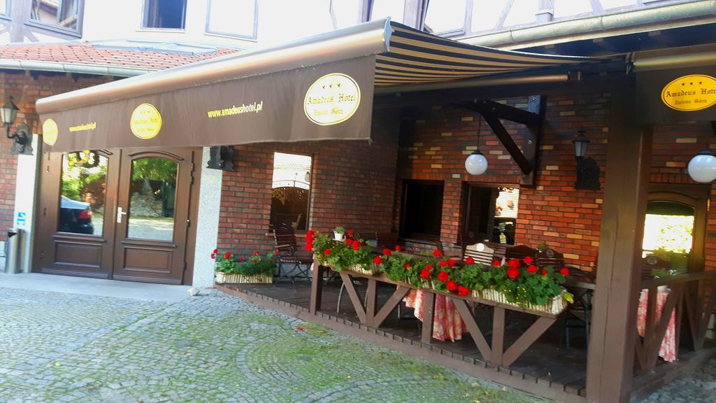 Amadeus Hotel Zielona Gora Εξωτερικό φωτογραφία
